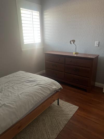 Comfortable home for us. Main Photo