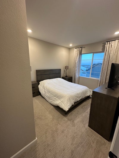 1 bedroom furnished  Main Photo