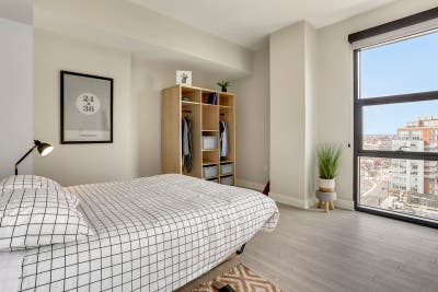 Beautiful Coliving apt in new building! Main Photo