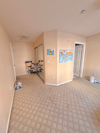 Private Room with Private Bathroom Main Photo