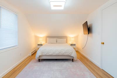 Stylish 1BR Apartment in Mineola w/ Kitchenette   Main Photo