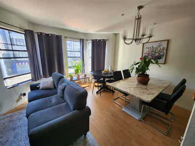 Cozy Room steps away from 16th Bart Main Photo