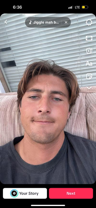 Room wanted in Newport Beach, CA Main Photo