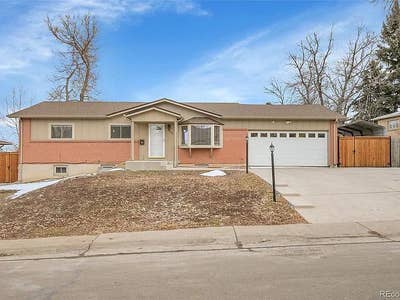 Rooms For Rent in Lakewood! Main Photo