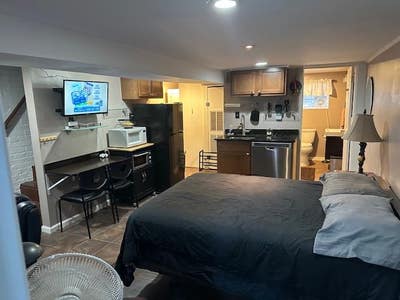 Furnished Studio Main Photo