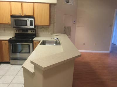 Near HollywoodFort Lauderdale Airport  with Washer Main Photo