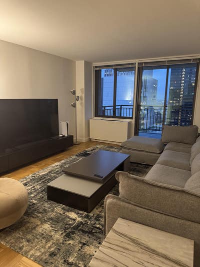 Fully furnished room in 2bed 2bath on UES Main Photo