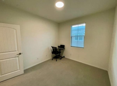 Room for rent in North Fontana Main Photo