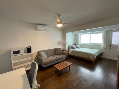 $1,800 Room for rent in a large Bixby Knolls home Main Photo