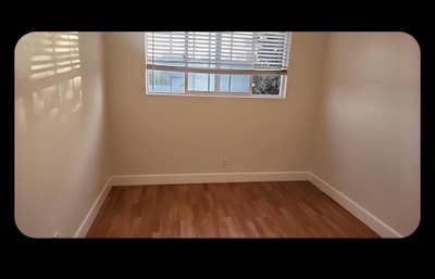 Room available  Main Photo