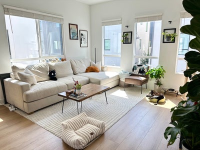 Luxury Private Room/Bath in Tustin Legacy/Irvine Main Photo