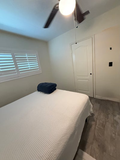 Cozy Bedroom Main Photo