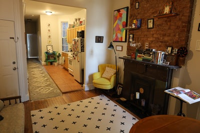 Looking for Roommate Main Photo