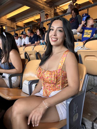 Room wanted in Costa Mesa, CA Main Photo