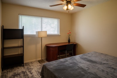 Room for female residents only Main Photo