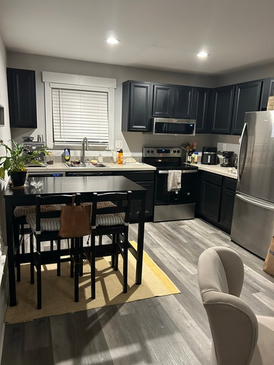 Carriage house in Belevedere neighborhood  Main Photo