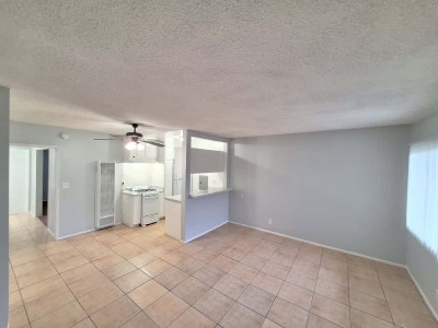 Prime Sherman Oaks 1BRBA + Parking_Pet Friendly &  Main Photo