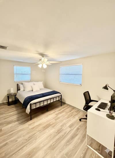 Holiday haven home w Garage near Anclote River Par Main Photo