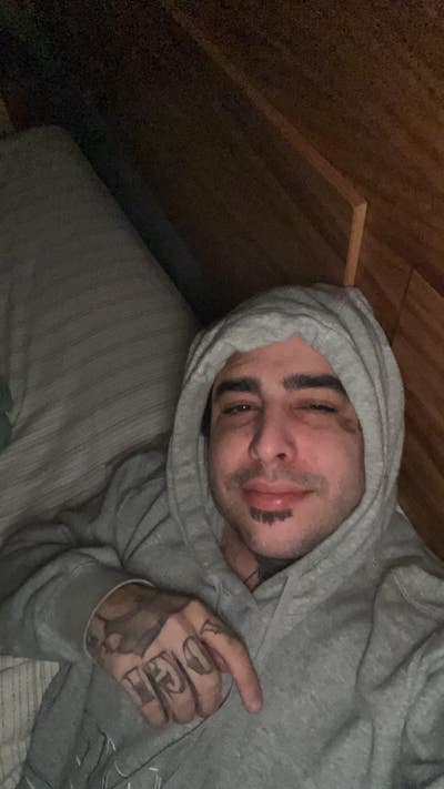 Room wanted in Los Angeles Main Photo