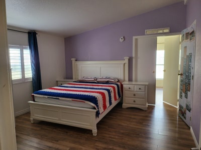 Master suite bedroom for rent  Main Photo