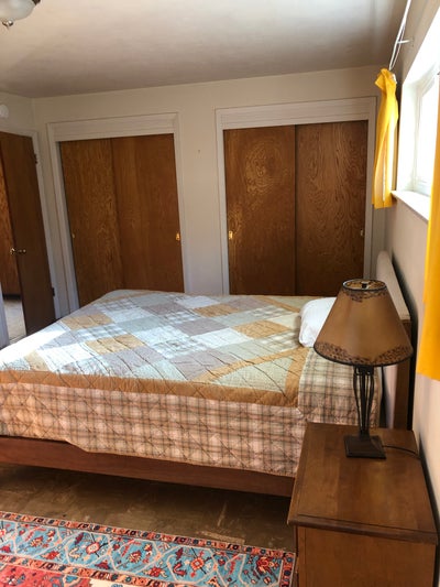 Single Room in 2 bed house in San Mateo Main Photo
