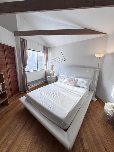 Cozy Private Room in Quiet Greenwich Neighborhood Main Photo