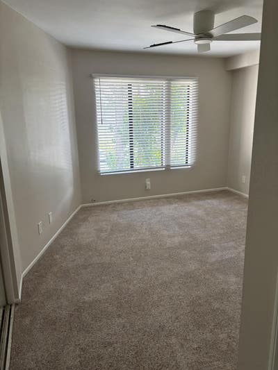 Charming Private Bedroom & Bathroom in 2 Bedroom C Main Photo