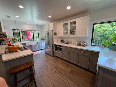 Private Bedrooms/Private Bathrooms/Garage Parking Main Photo