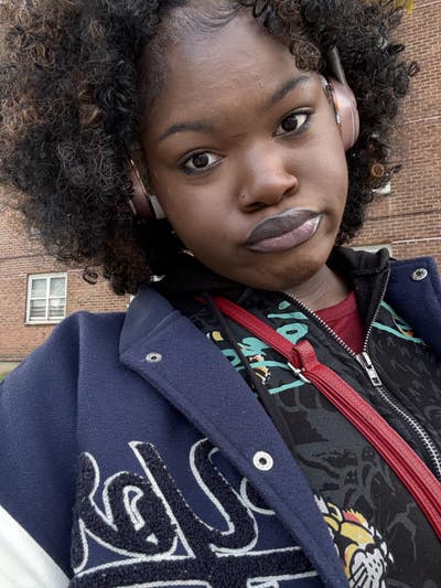 Room wanted in Bronx, NY Main Photo