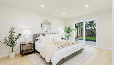 Rooms for rent in 5 Bedroom house  Main Photo