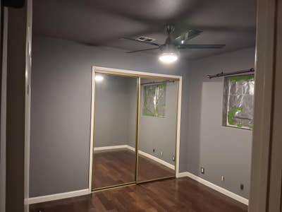 Vacant room available  Main Photo