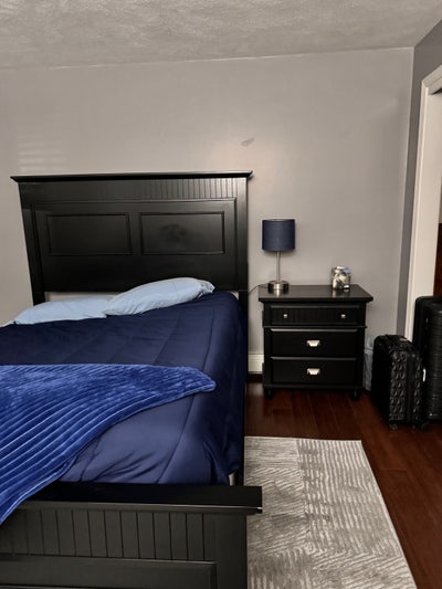 Room for Rent  Main Photo