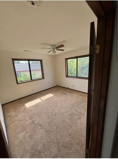 Room For Rent_Near Victory Park Main Photo