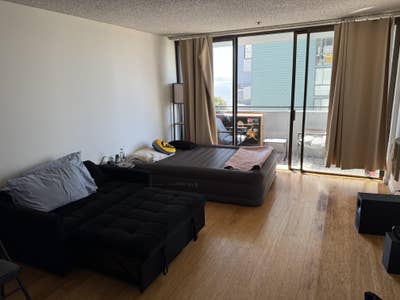  A beautiful semi furnish 1 bed, 1 bath Main Photo