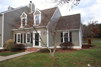 Room for Rent Second Floor Main Photo