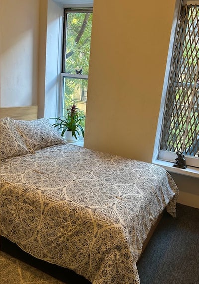 Cosy East Village apartment Main Photo