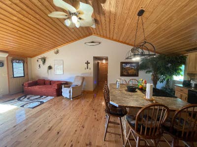 Fully Furnished 2BRBA Home Unit for Rent_ (10 min Main Photo