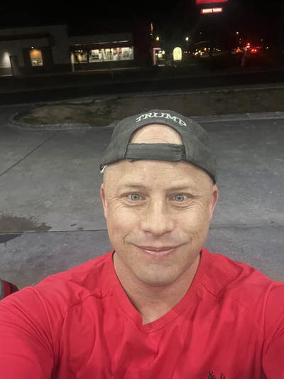 Room wanted in Los Angeles Main Photo