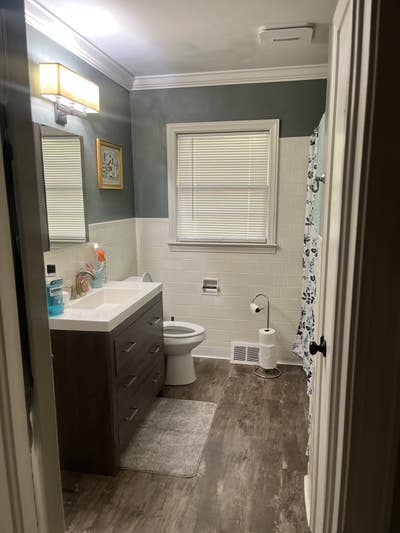 Growing Neighborhood LG room Main Photo