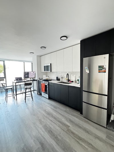 Beautiful Mid Market High Rise Penthouse Studio  Main Photo