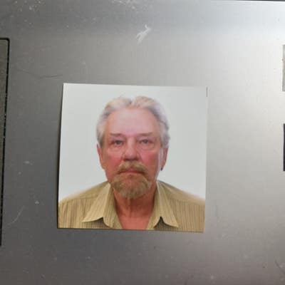 Furnished bedroom  Main Photo