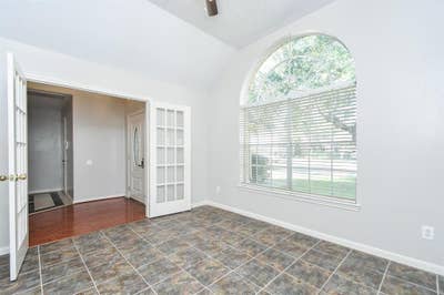 Furnished private room for rent in Sugar Land area Main Photo