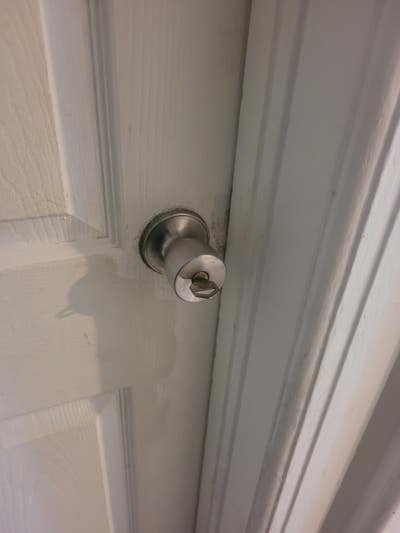 Beautiful quite home Main Photo