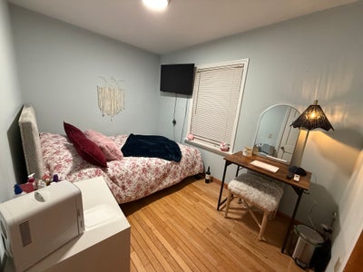 Female Roommate- White Plains Main Photo