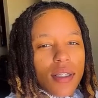 Professional Female seeks a small or large room Main Photo