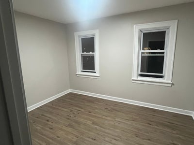 3 rooms available  Main Photo