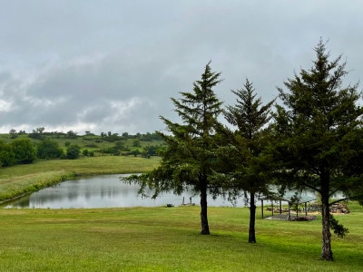 2UW Ranch Flint Hills Furnished Suite Lake Lodge  Main Photo