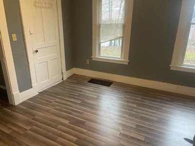 447 apt c Main Photo