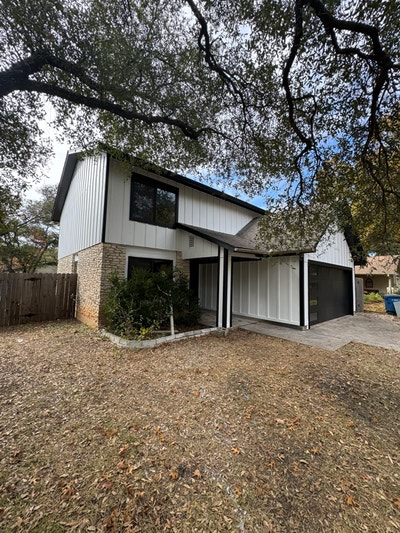 Modern Co_Living Home in North Austin_Newly Renova Main Photo