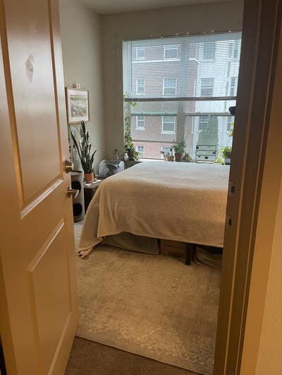 Private Room for Rent Main Photo